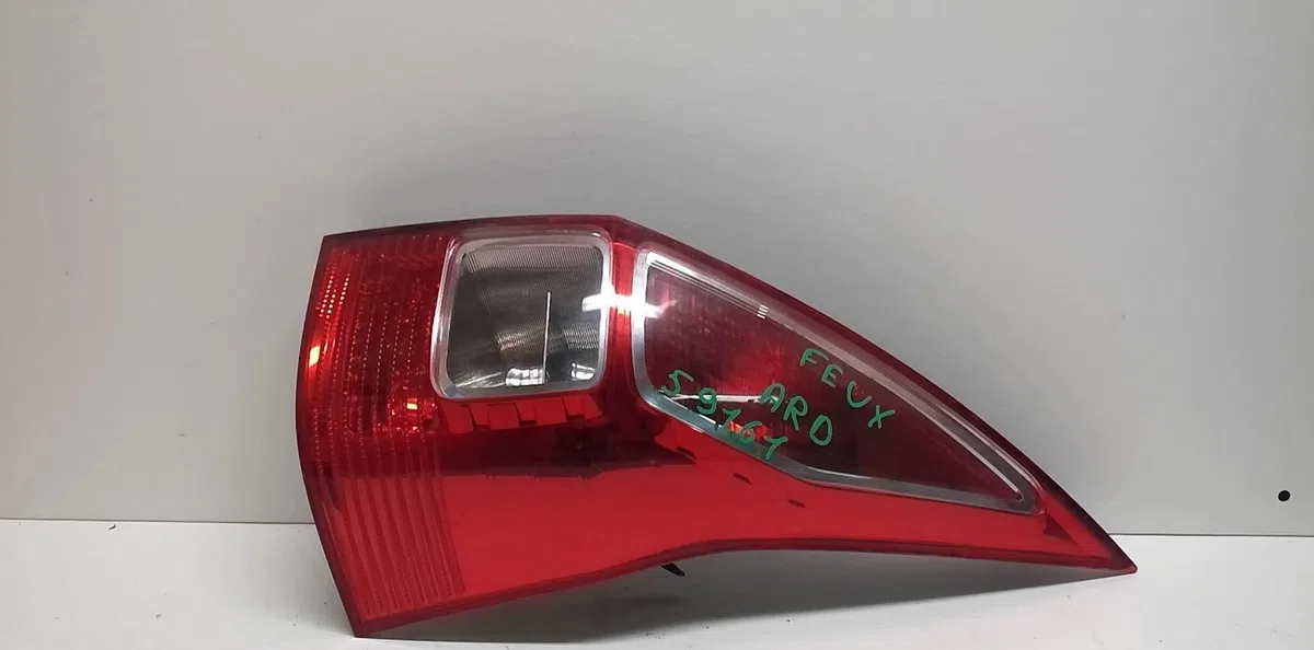 Feu arrière droit Renault MEGANE II Break (KM0-1_) 1.5 dci (km1f) (2005-2009) occasion