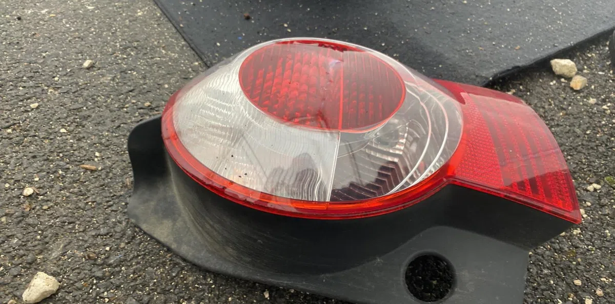 Feu arrière droit RENAULT MODUS PHASE 1 occasion