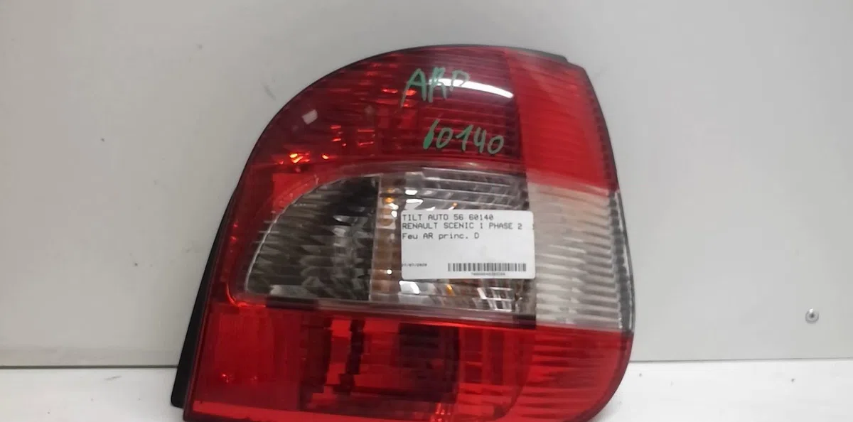 Feu arrière droit Renault SCÉNIC I Monospace (JA0-1_, FA0_) 1.6 (ja00, ja16, ja15, ja19, ja1v, ja2b, ja2c, ja0b,... (199