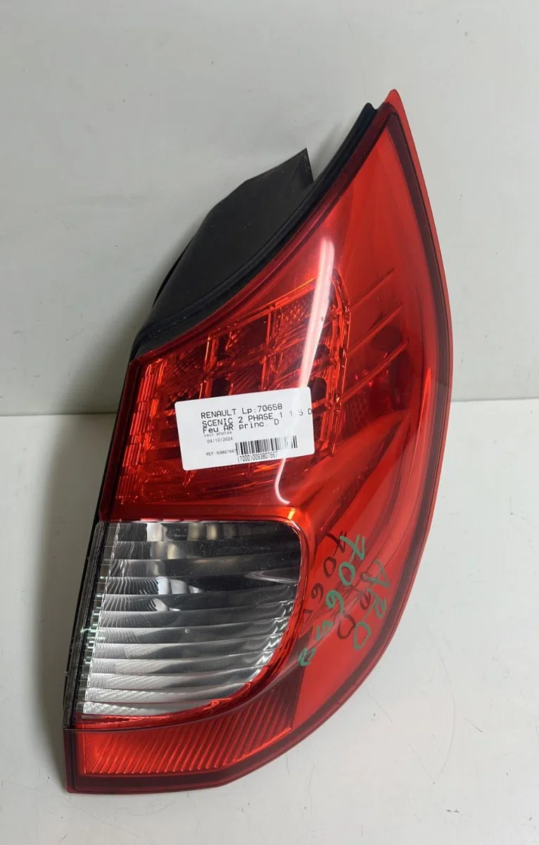 Feu arrière droit Renault SCÉNIC II (JM0-1_) 1.5 dci (jm02, jm13) (2003-2005) occasion