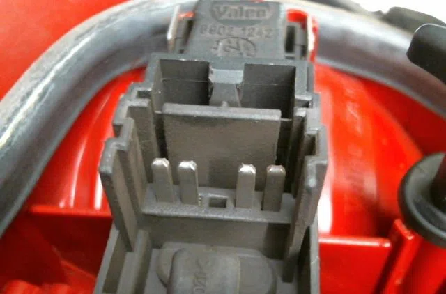 Feu arrière droit Renault VEL SATIS (BJ0_) 3.0 dci (bj0j, bj0n) (2002-2006) occasion