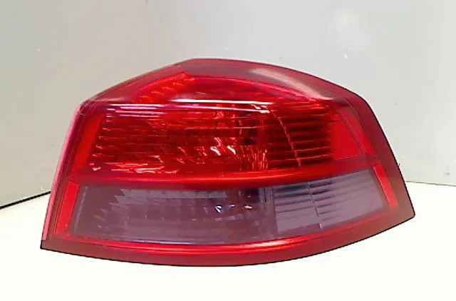 Feu arrière droit RENAULT VELSATIS  3.0 DCI V6 177ch occasion