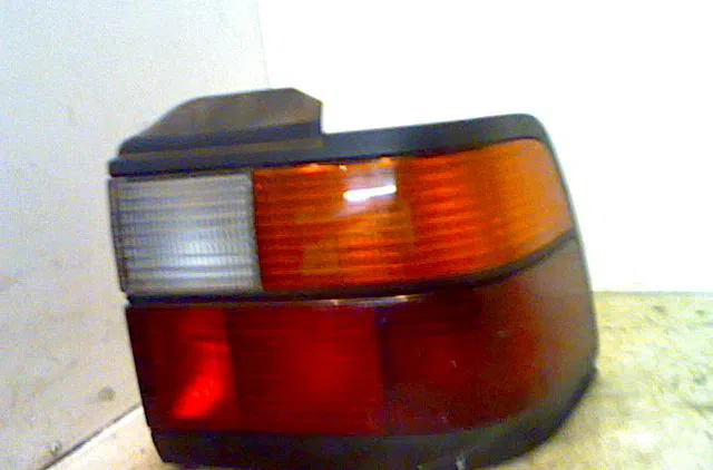 Feu arrière droit ROVER 200 I 1992 occasion