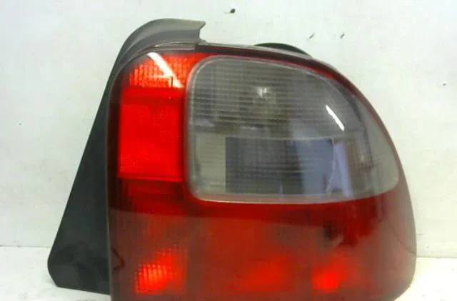 Feu arrière droit Rover 45 I 3-5 portes (RT) 1.8 (2000-2005) occasion