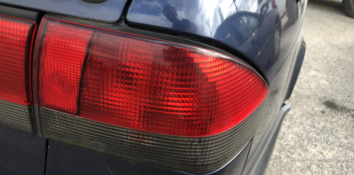 Feu arrière droit SAAB 900 2 occasion