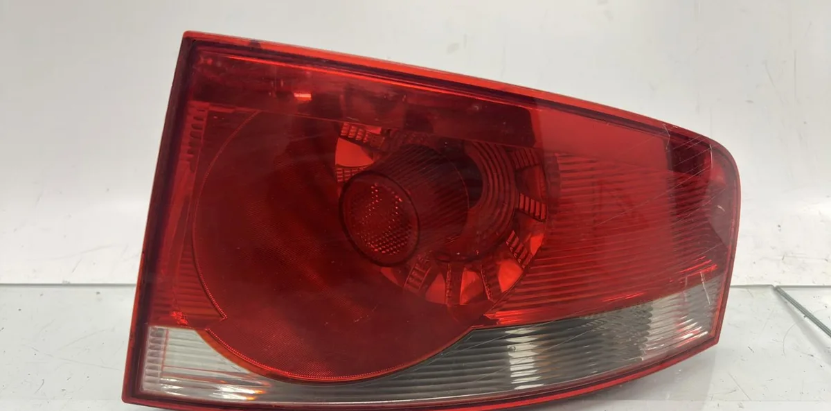 Feu arrière droit SEAT ALTEA XL PHASE 1 occasion