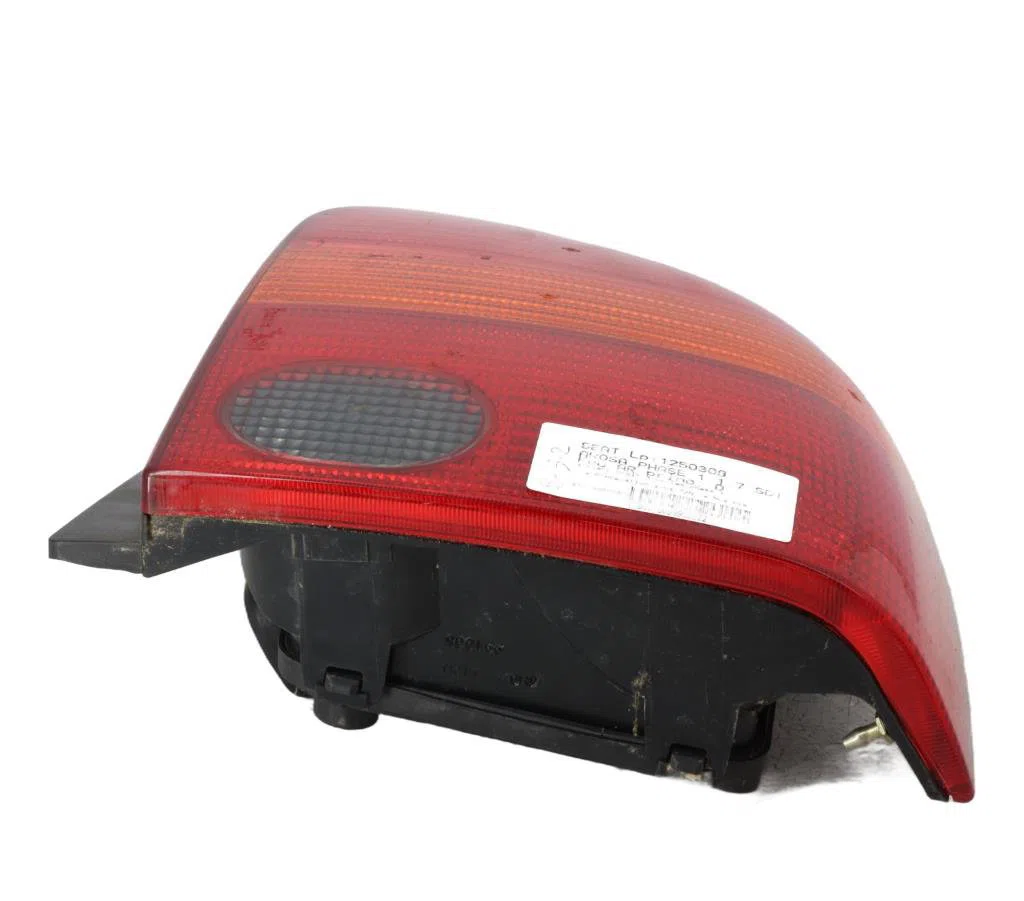 Feu arrière droit Seat AROSA (6H1) 1.4 (1997-2004) occasion
