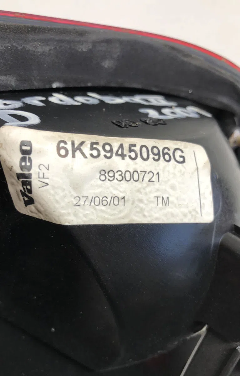 Feu arrière droit Seat CORDOBA (6K1, 6K2) 1.9 sdi (1996-1999) occasion