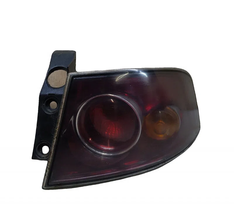 FEU ARRIERE DROIT SEAT IBIZA 6L6945112D