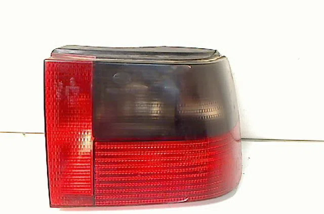 Feu arrière droit SEAT IBIZA II 1998 occasion