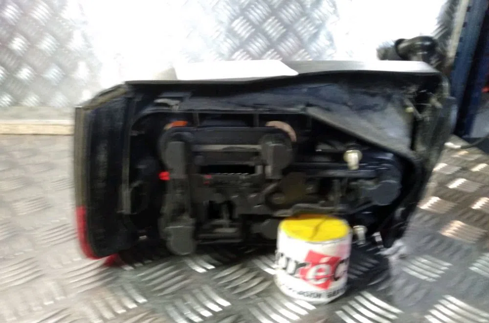 Feu arrière droit Seat IBIZA II (6K1) 1.4 i (1993-2002) occasion