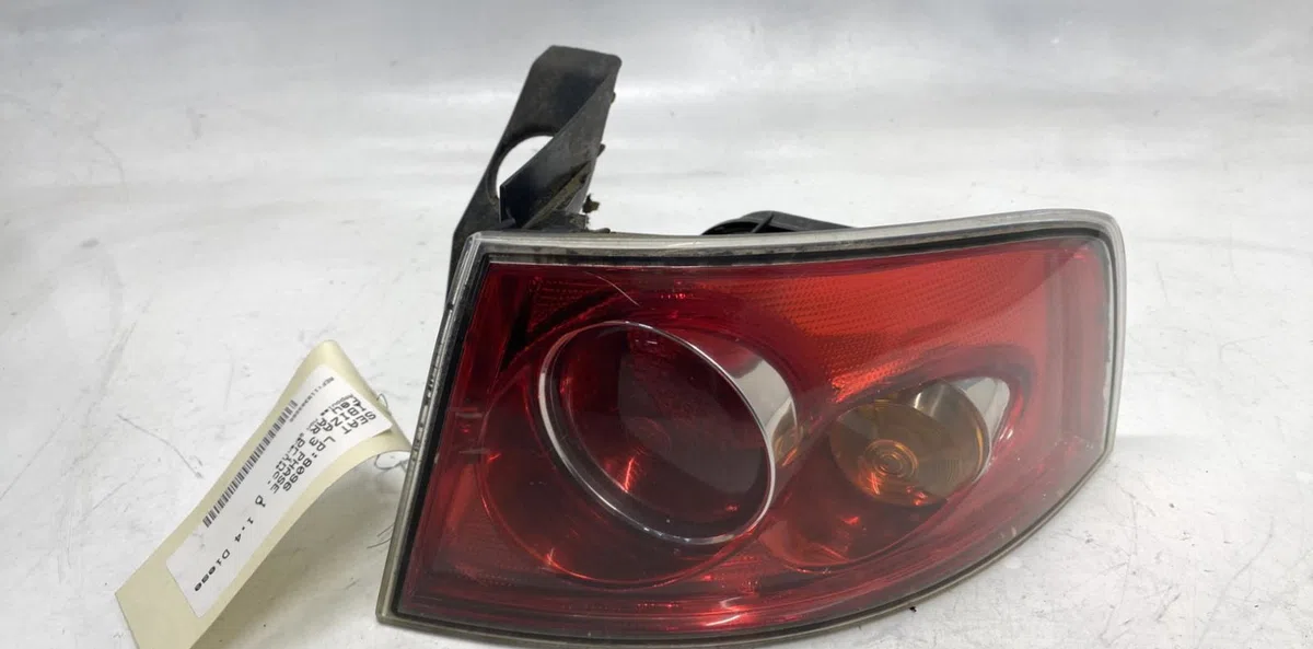 Feu arrière droit Seat IBIZA III (6L1) 1.4 tdi (2002-2005) 3 portes occasion