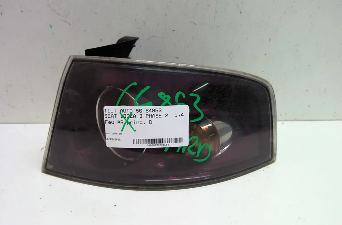 Feu arrière droit Seat IBIZA III (6L1) 1.4 tdi (2002-2005) 3 portes occasion