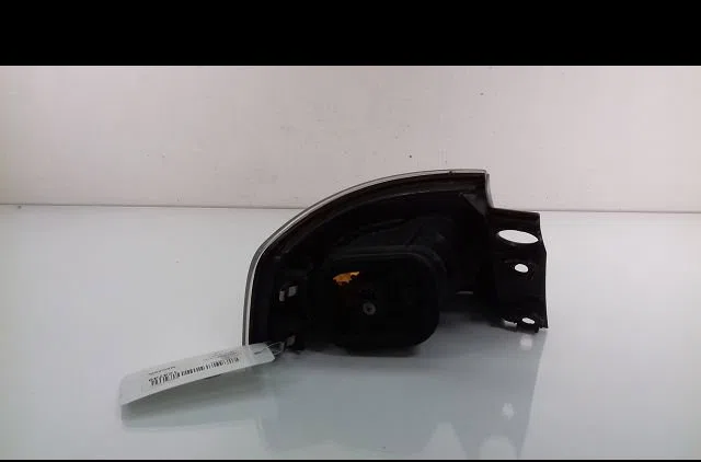 Feu arrière droit Seat IBIZA III (6L1) 1.9 tdi (2002-2009) 5 portes occasion