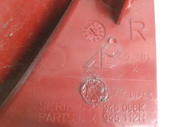 Feu arrière droit Seat IBIZA IV (6J5, 6P1) 1.9 tdi (2008-2010) occasion