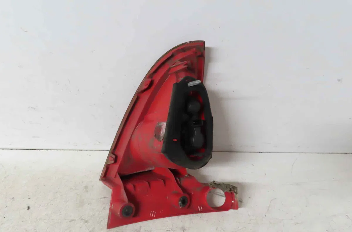 Feu arrière droit SEAT LEON II occasion