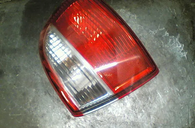 Feu arrière droit SEAT TOLEDO 2000 occasion