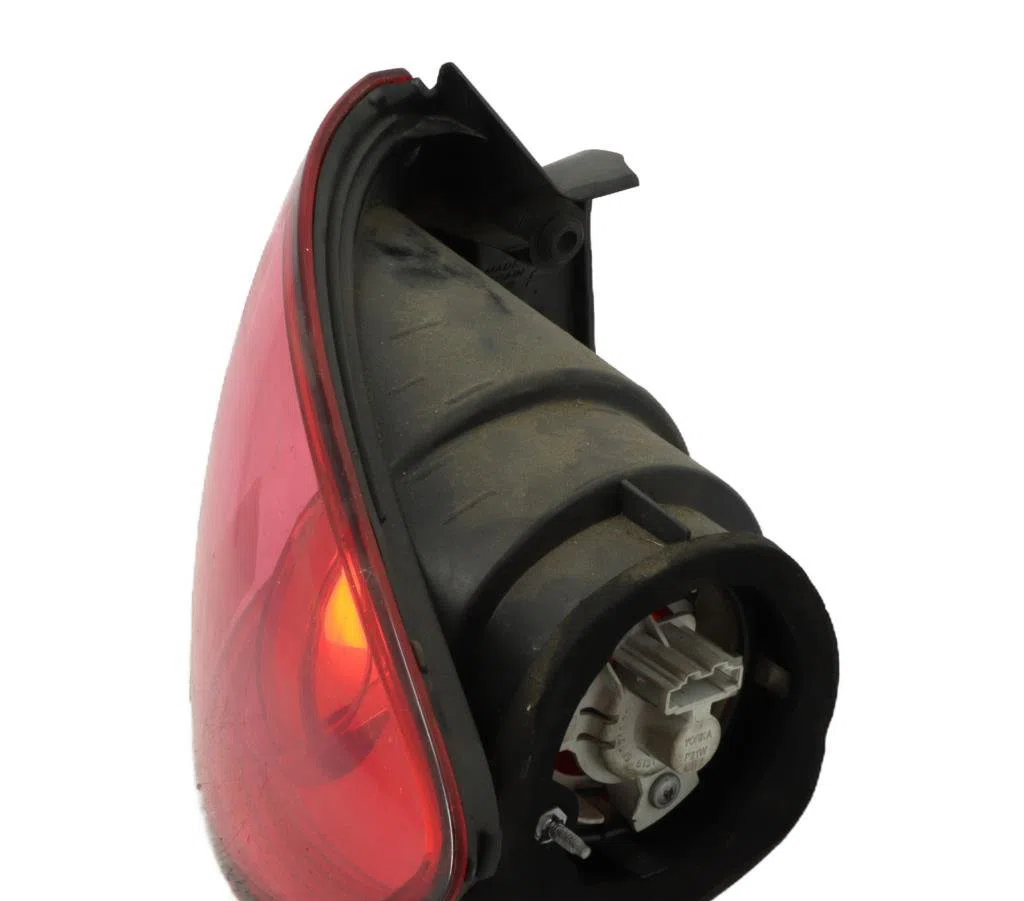 Feu arrière droit Seat TOLEDO III (5P2) 1.9 tdi (2004-2009) occasion