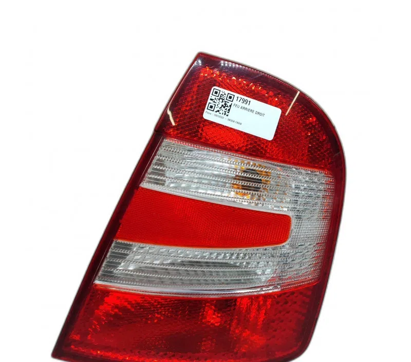 FEU ARRIERE DROIT SKODA FABIA 6Y6945112C