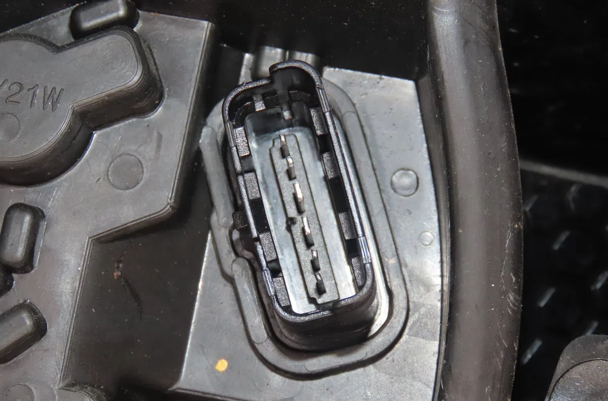 Feu arrière droit Smart FORFOUR 3-5 portes (453) Electric drive (453.091) (2017) occasion