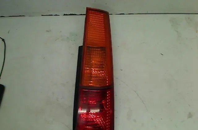 Feu arrière droit Suzuki IGNIS II (MH) 1.3 ddis (rm413d) (2003) occasion