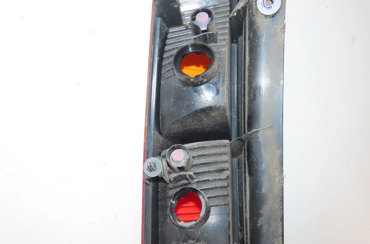 Feu arrière droit Suzuki IGNIS II (MH) 1.5 (rm415) (2003) occasion