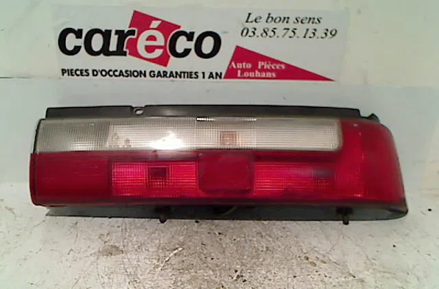 Feu arrière droit Suzuki SWIFT II 3-5 portes (EA, MA) 1.0 i (sf310, aa44) (1995-2005) occasion