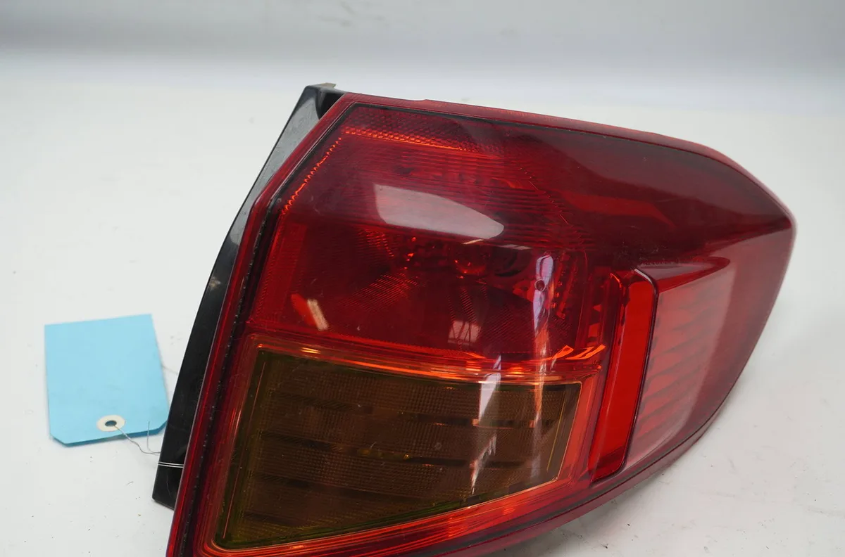 Feu arrière droit Suzuki VITARA (LY) 1.6 allgrip (apk 416) (2015) occasion