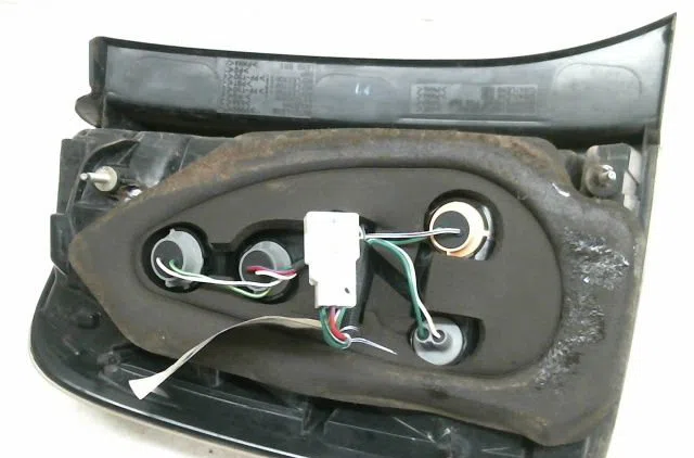 Feu arrière droit Toyota PRIUS Liftback (_W2_) 1.5 hybrid (nhw20_) (2003-2009) occasion