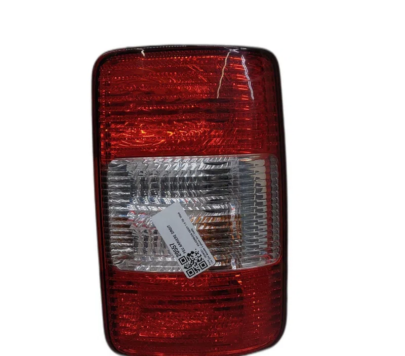 FEU ARRIERE DROIT VOLKSWAGEN CADDY 2K0945096P
