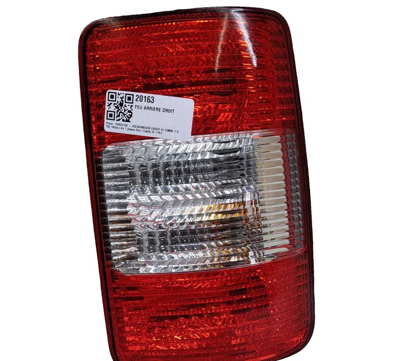 FEU ARRIERE DROIT VOLKSWAGEN CADDY III COMBI 2K0945096N