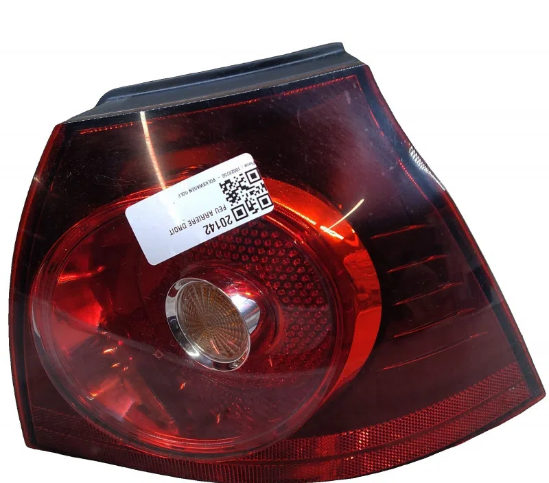 FEU ARRIERE DROIT VOLKSWAGEN GOLF 1K6945096AA
