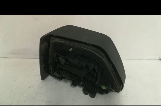 Feu arrière droit Volkswagen GOLF II (19E, 1G1) 1.8 (1986-1990) occasion