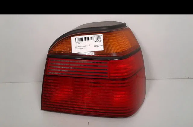 Feu arrière droit Volkswagen GOLF III (1H1) 1.9 d (1991-1997) occasion