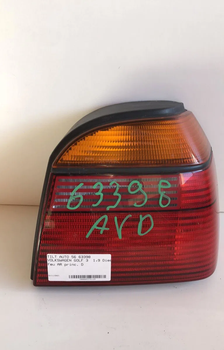 Feu arrière droit Volkswagen GOLF III (1H1) 1.9 td, gtd (1991-1997) occasion