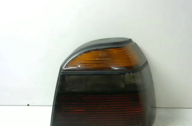 Feu arrière droit Volkswagen GOLF III (1H1) 1.9 tdi (1993-1997) occasion