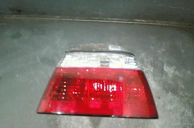 Feu arrière droit Volkswagen GOLF III (1H1) 1.9 tdi (1993-1997) occasion