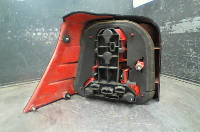 Feu arrière droit Volkswagen GOLF IV (1J1) 1.9 tdi (1997-2004) occasion