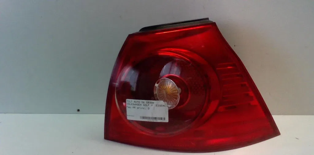 Feu arrière droit Volkswagen GOLF V (1K1) 2.0 gti (2004-2009) occasion
