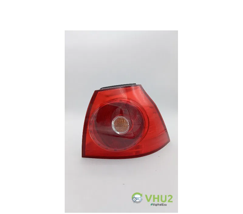 FEU ARRIERE DROIT VOLKSWAGEN GOLF V 1K6945096T