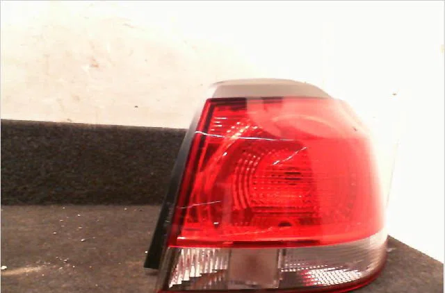 Feu arrière droit Volkswagen GOLF VI (5K1) 1.6 tdi (2009-2012) occasion