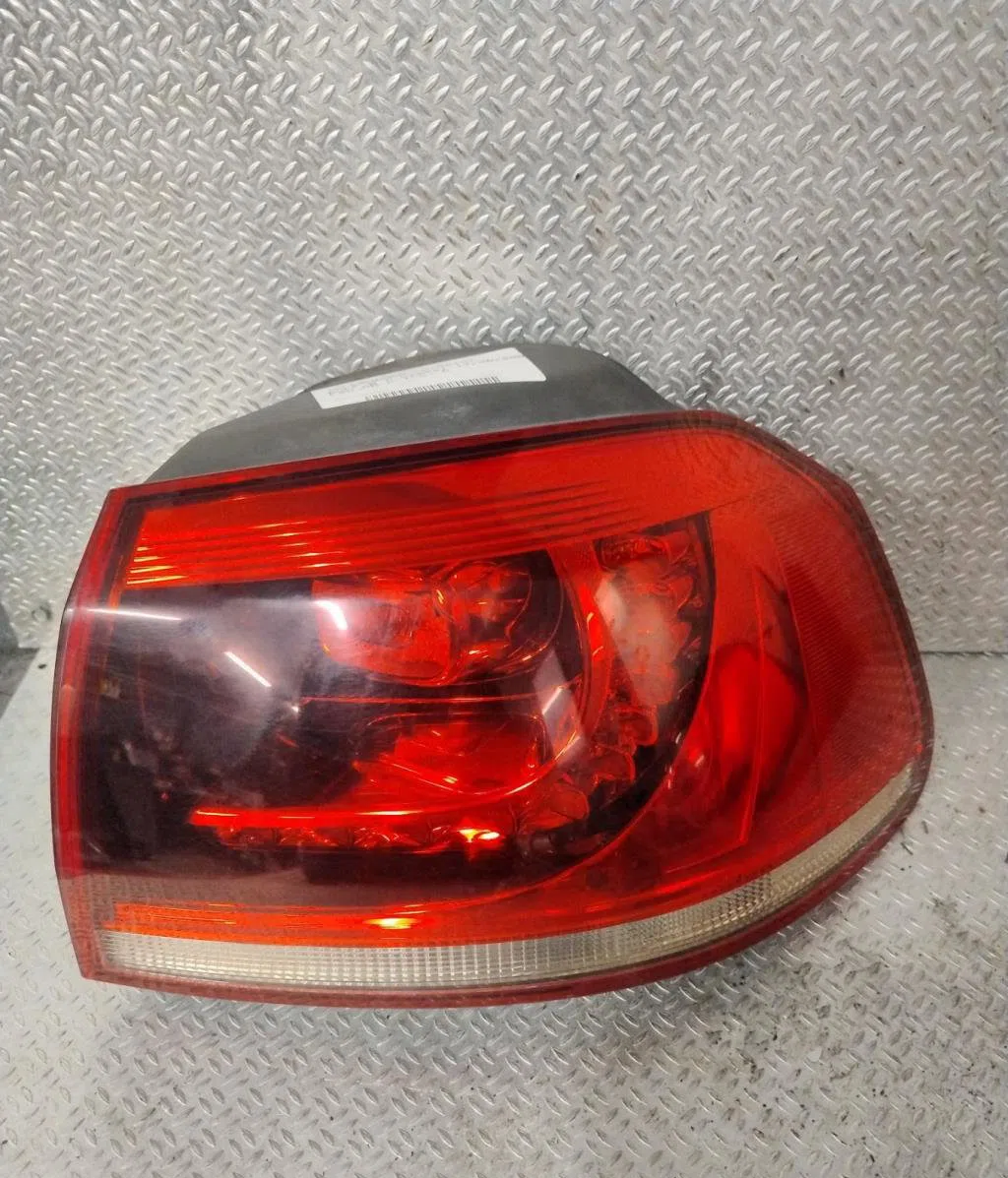 Feu arrière droit Volkswagen GOLF VI (5K1) 2.0 tdi (2008-2013) 5 portes occasion