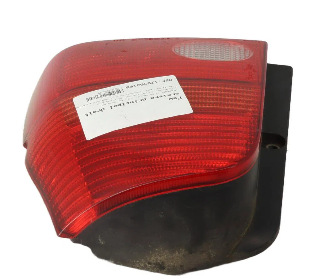 Feu arrière droit Volkswagen LUPO I (6X1, 6E1) 1.2 tdi 3l (1999-2005) occasion