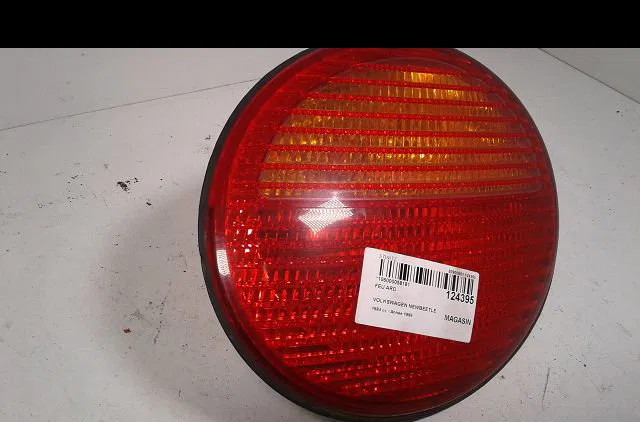 Feu arrière droit Volkswagen NEW BEETLE (9C1, 1C1) 2.0 (1998-2010) occasion