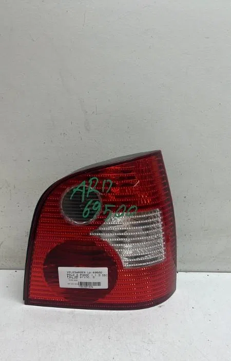 Feu arrière droit Volkswagen POLO (9N_, 9A_) 1.9 sdi (2001-2009) occasion