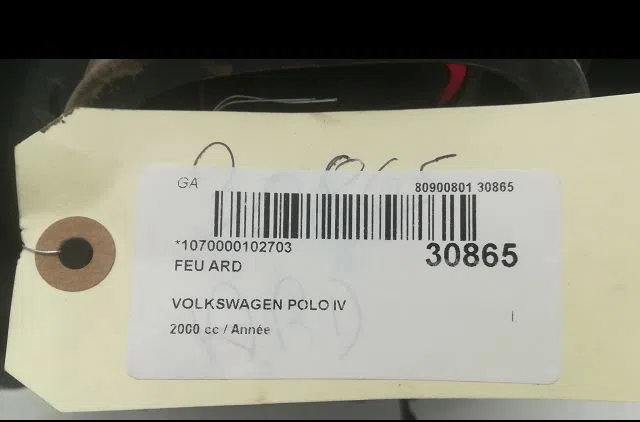 Feu arrière droit VOLKSWAGEN POLO IV 2000 occasion
