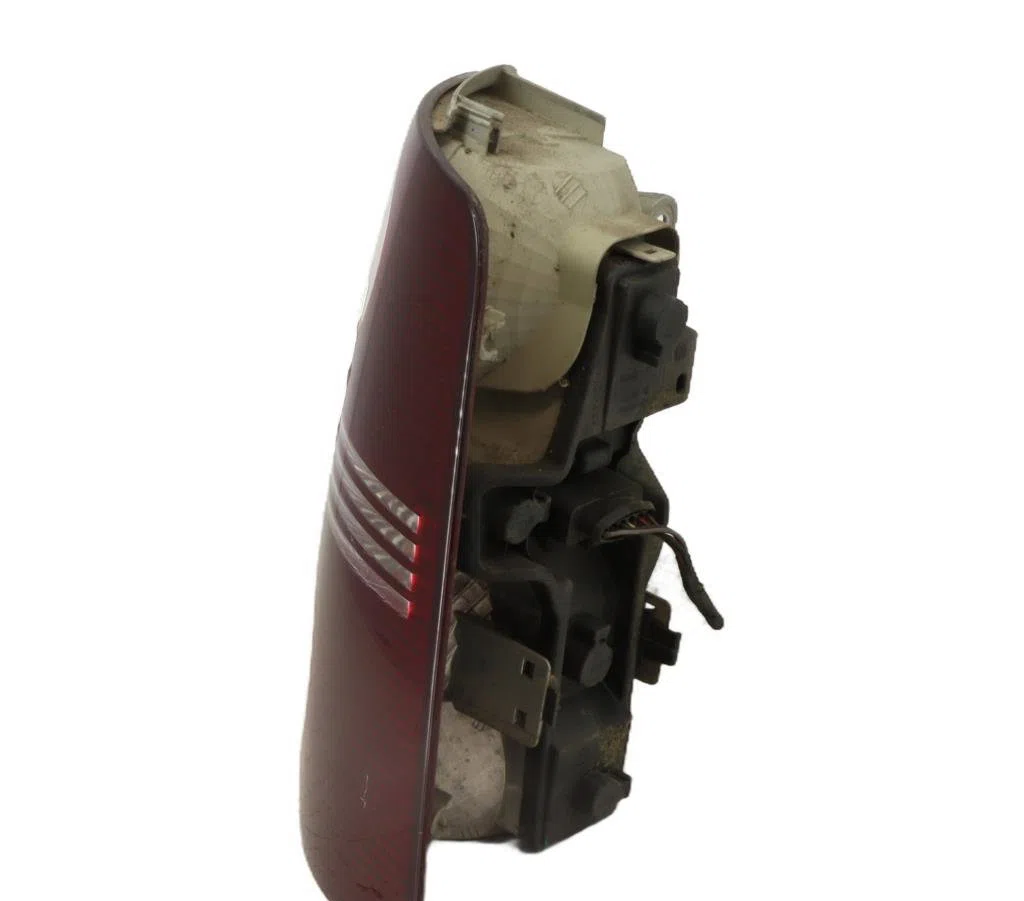 Feu arrière droit Volkswagen TOURAN (1T1, 1T2) 1.9 tdi (2003-2004) occasion