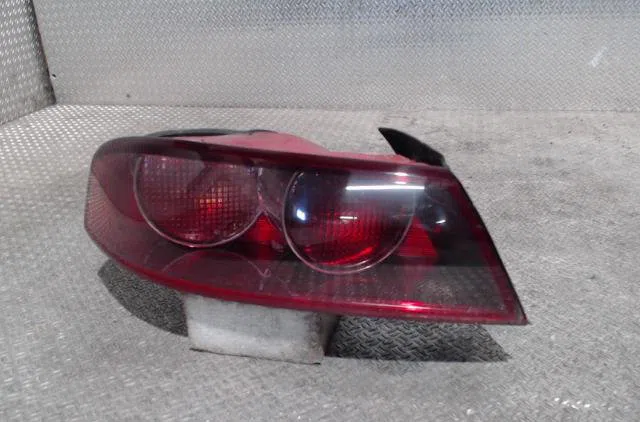 Feu arrière gauche ALFA ROMEO 159  159 BREAK occasion