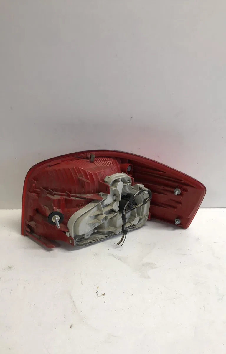 Feu arrière gauche Audi A3 (8P1) 1.9 tdi (2003-2010) 3 portes occasion