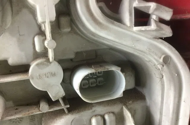 Feu arrière gauche Audi A3 (8P1) 2.0 tdi 16v (2003-2012) 3 portes occasion